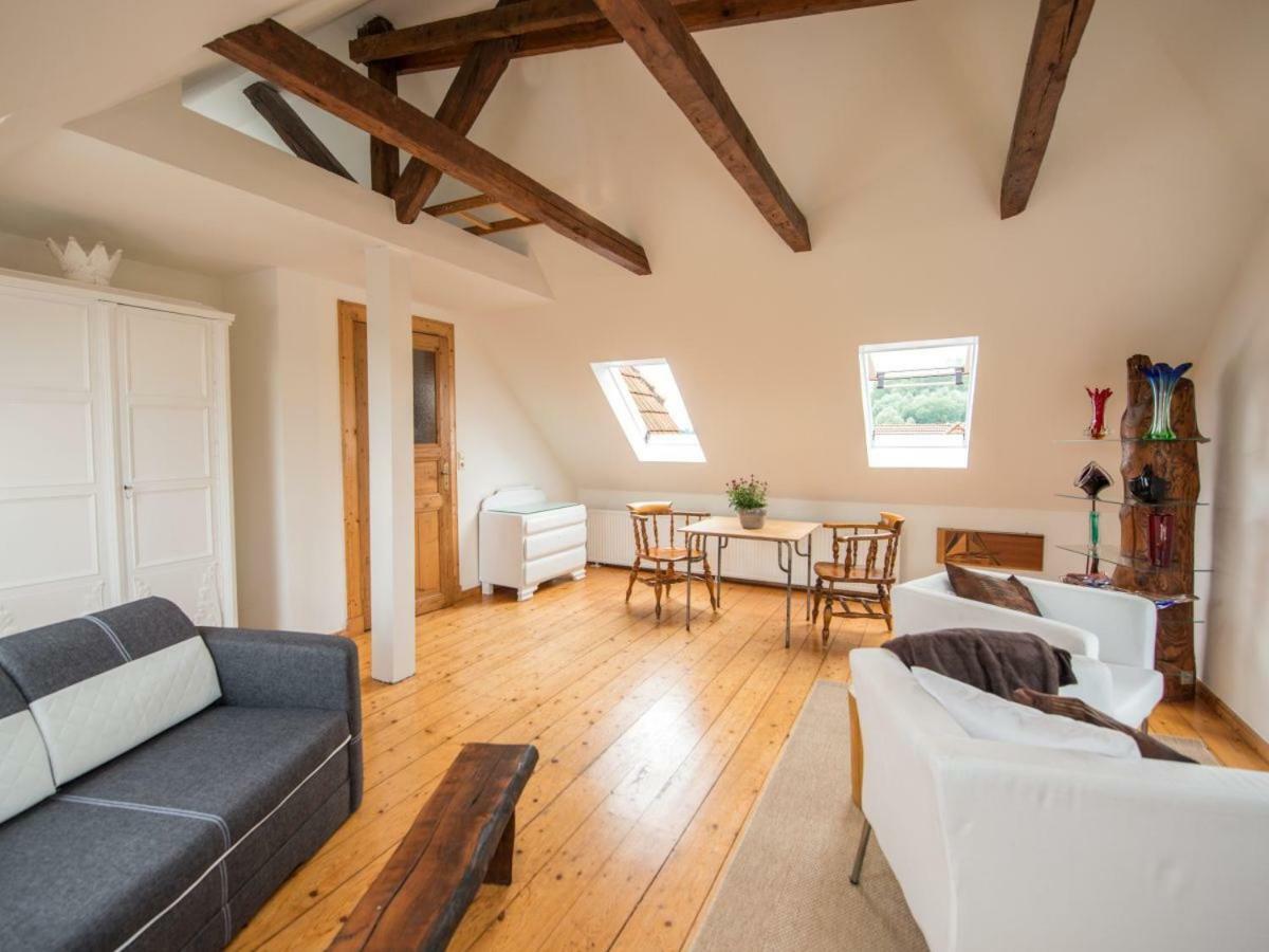 Kanalvilla - Urlaub Am Nord-Ostseekanal - Zwei Ferienwohnungen Im Angebot- Eine Im Dachgeschoss Und Eine Wohnung Mit Garten Sehestedt  Exterior foto